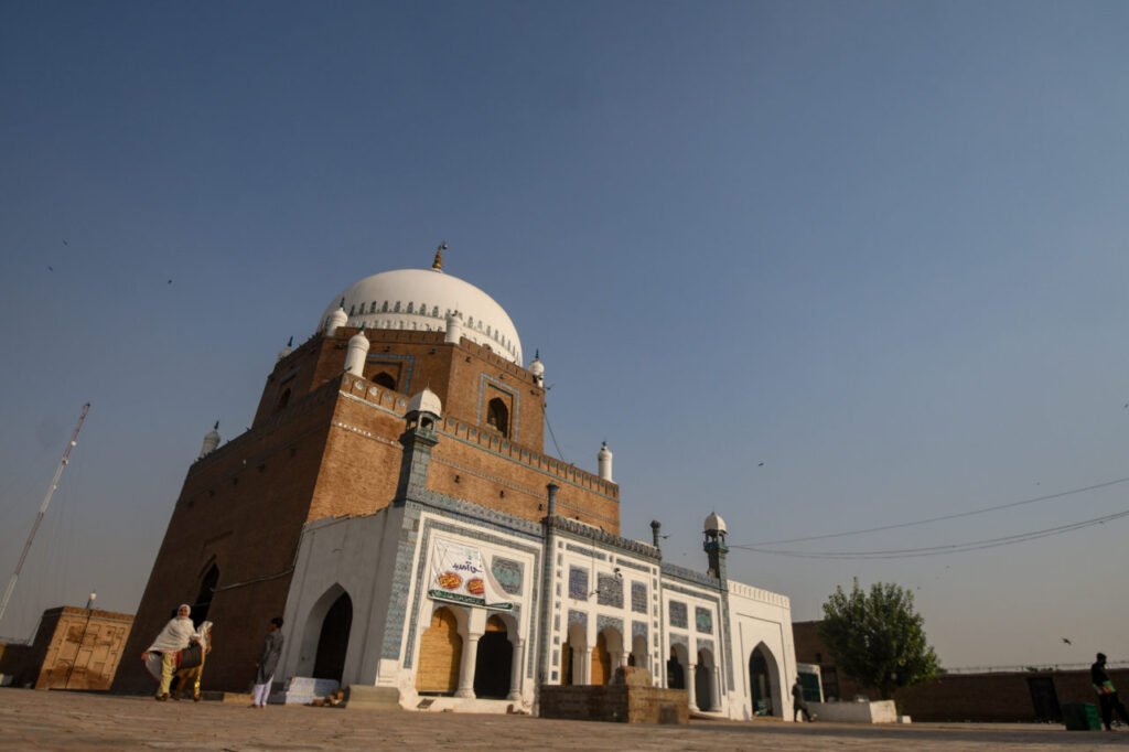 Multan's Sufi Trails